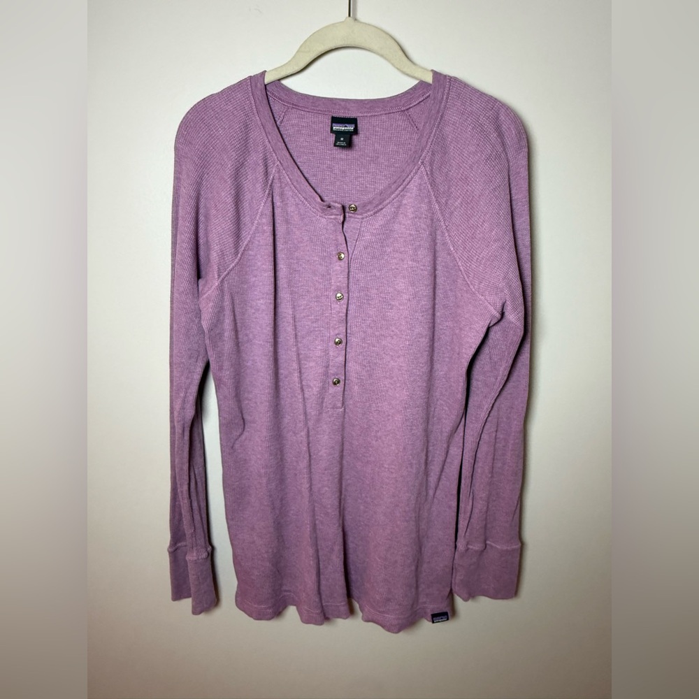 Patagonia Women’s Long Sleeve Waffle Top - Soft Lavender (NWOT)‎
